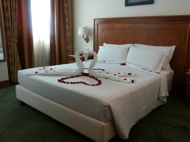 Sunrise Hotel Rome
