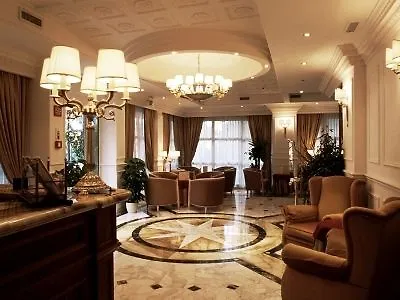 Sunrise Hotel Rom